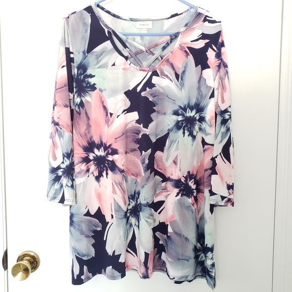 Avenue Tops - Avenue || Plus Floral Criss Cross Top